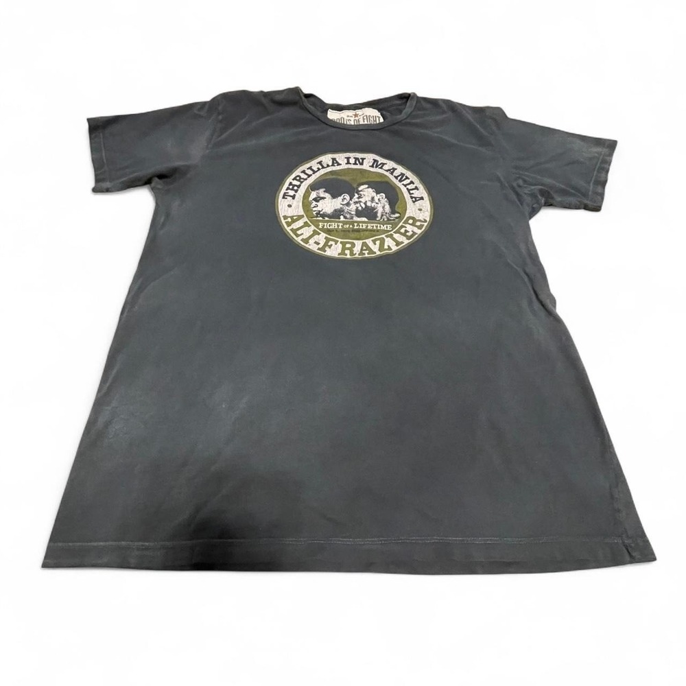 Roots of fight T-shirt size xl‎